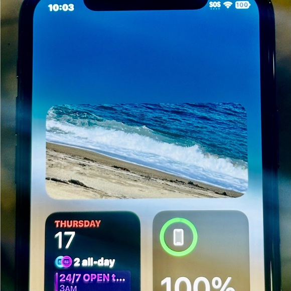 iPhone 11Pro - Picture 6 of 14